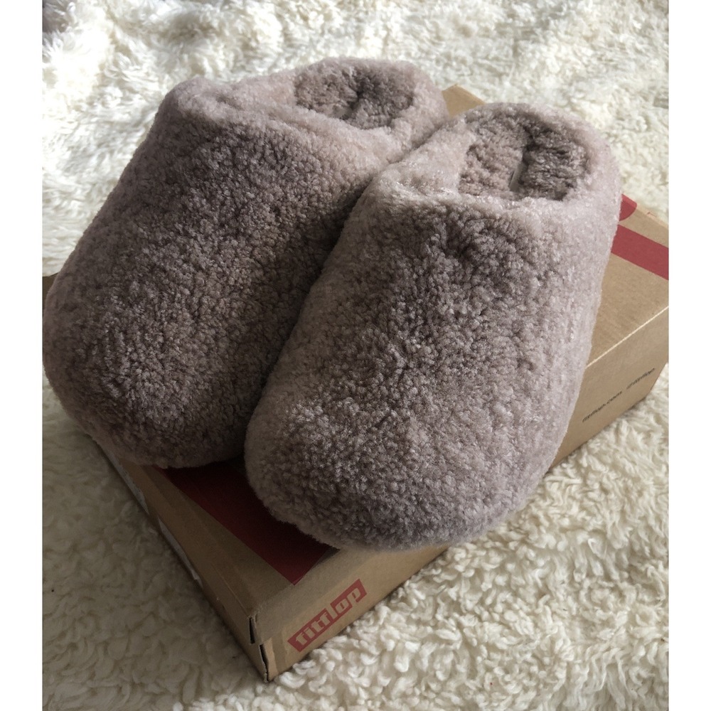 NIB FitFlop womens Shuv Curly shearling Clogs 8 EUR 39 Taupe Mother's slippers